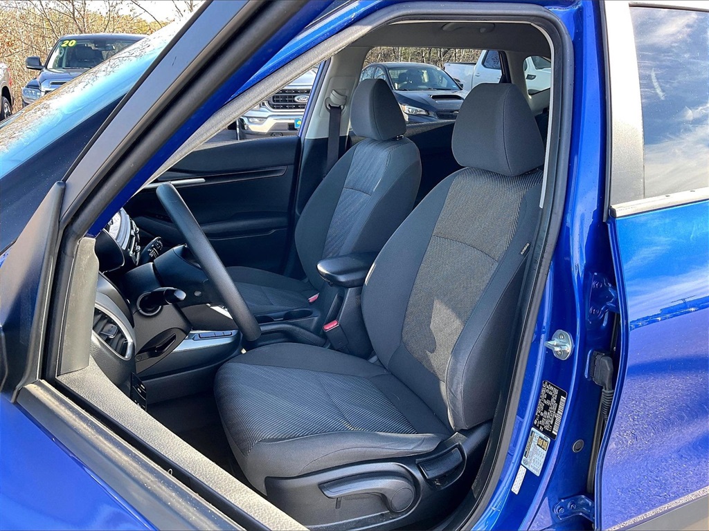 2021 Kia Seltos LX - Photo 9