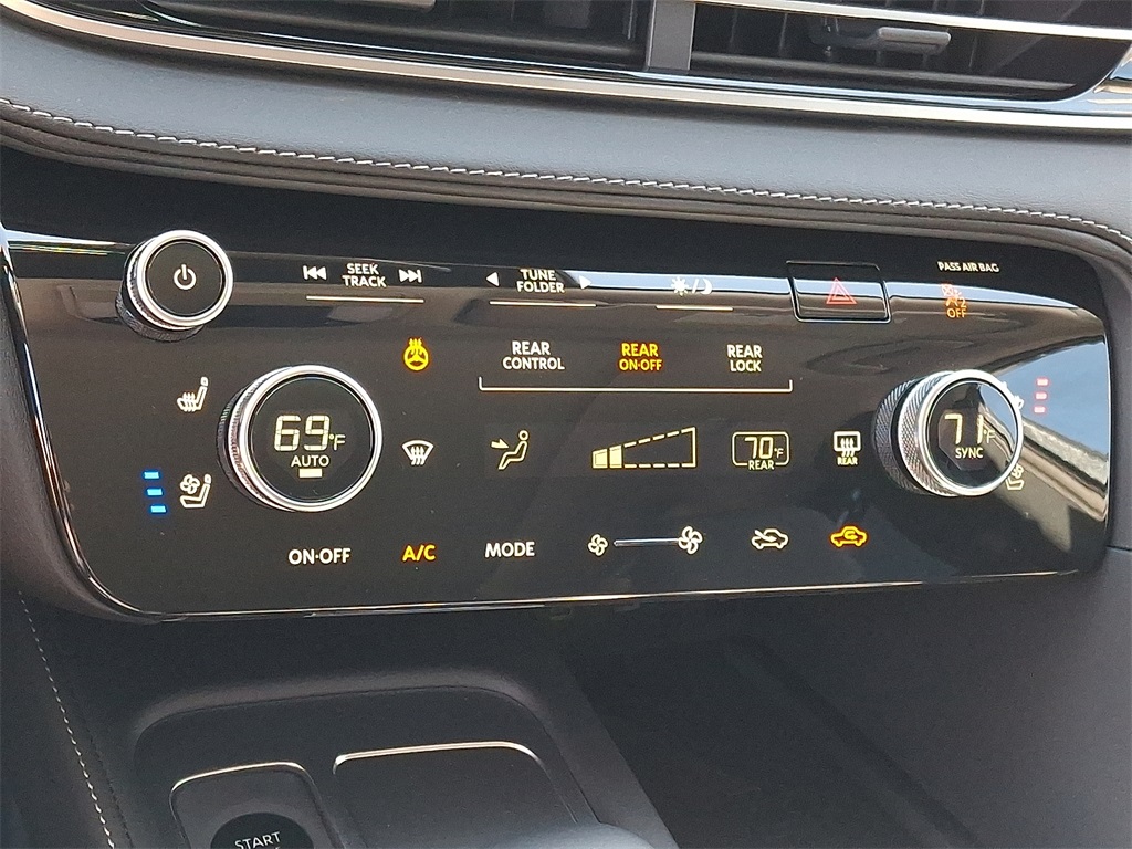 2026 INFINITI QX60 LUXE - Photo 13