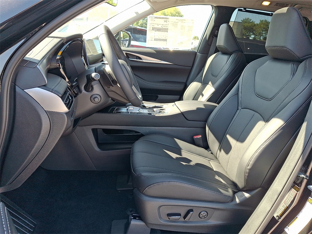 2026 INFINITI QX60 LUXE - Photo 10