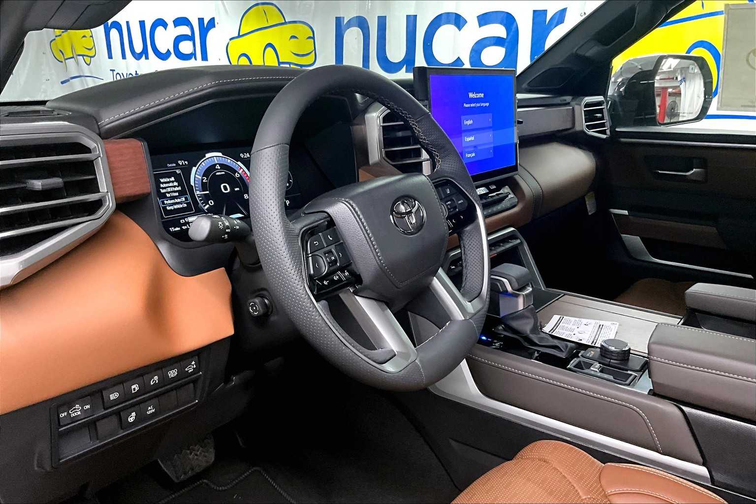 2025 Toyota Tundra 1794 Edition Hybrid - Photo 9