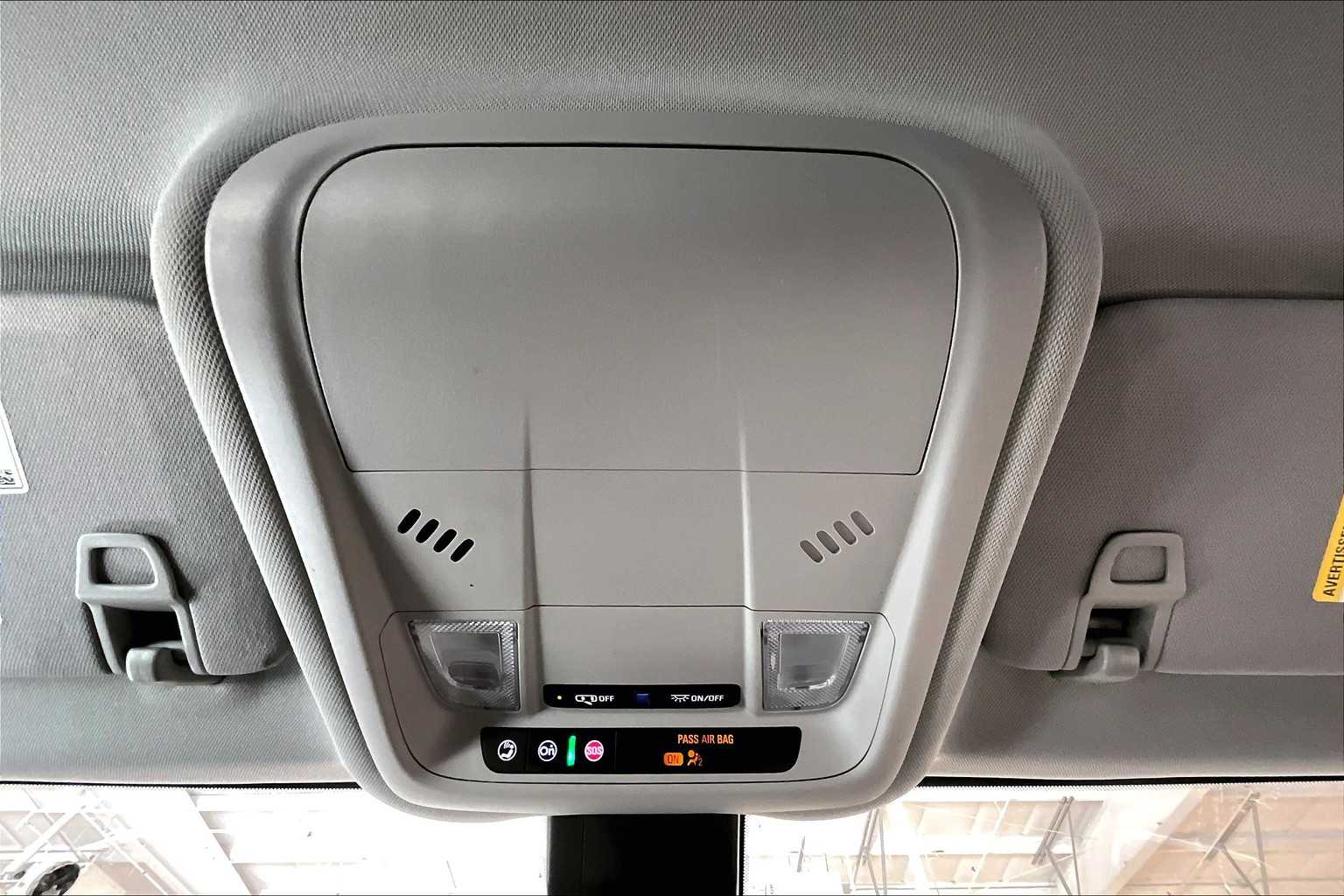2022 Chevrolet Equinox LS - Photo 23