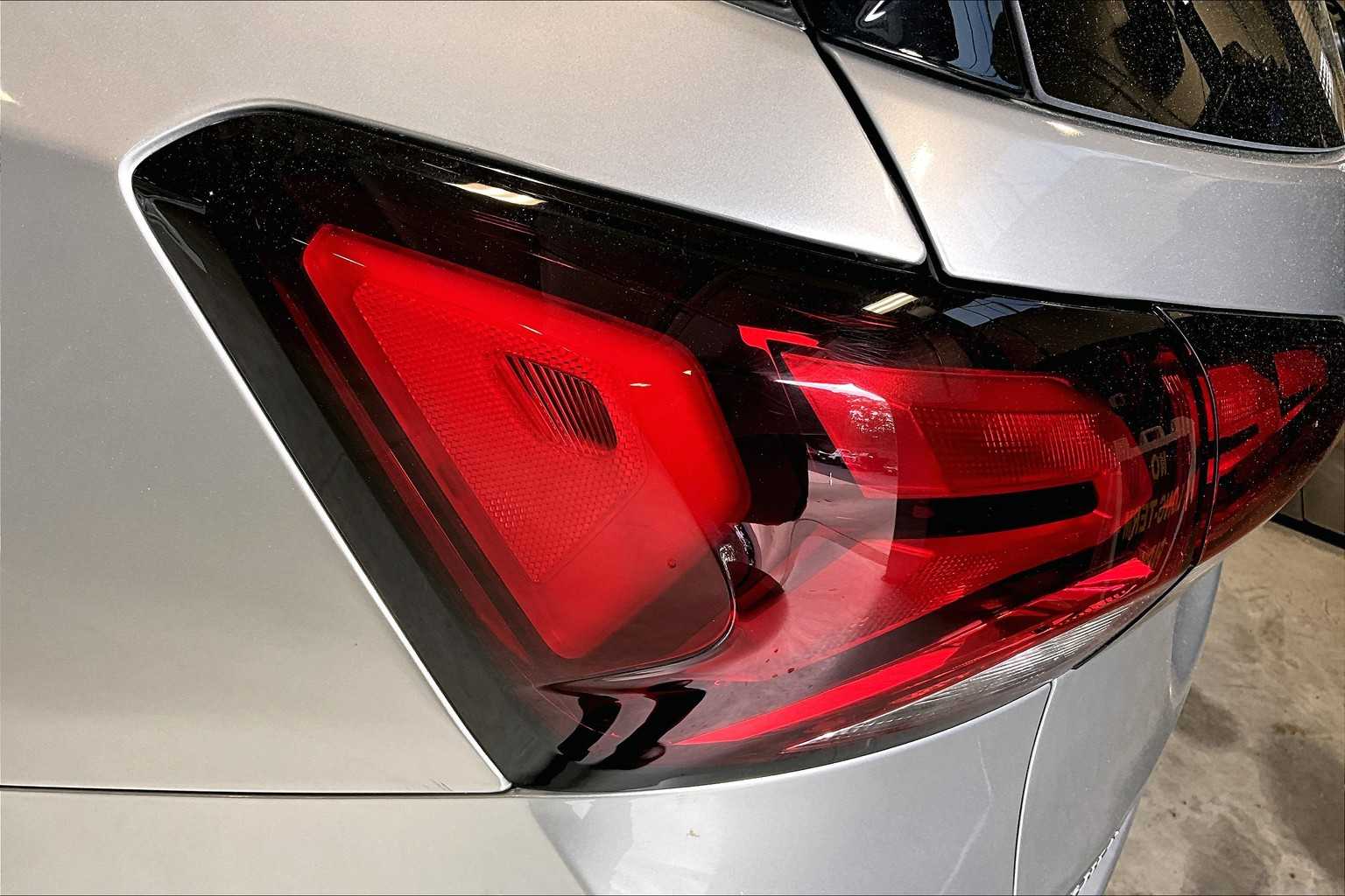 2022 Chevrolet Equinox LS - Photo 35