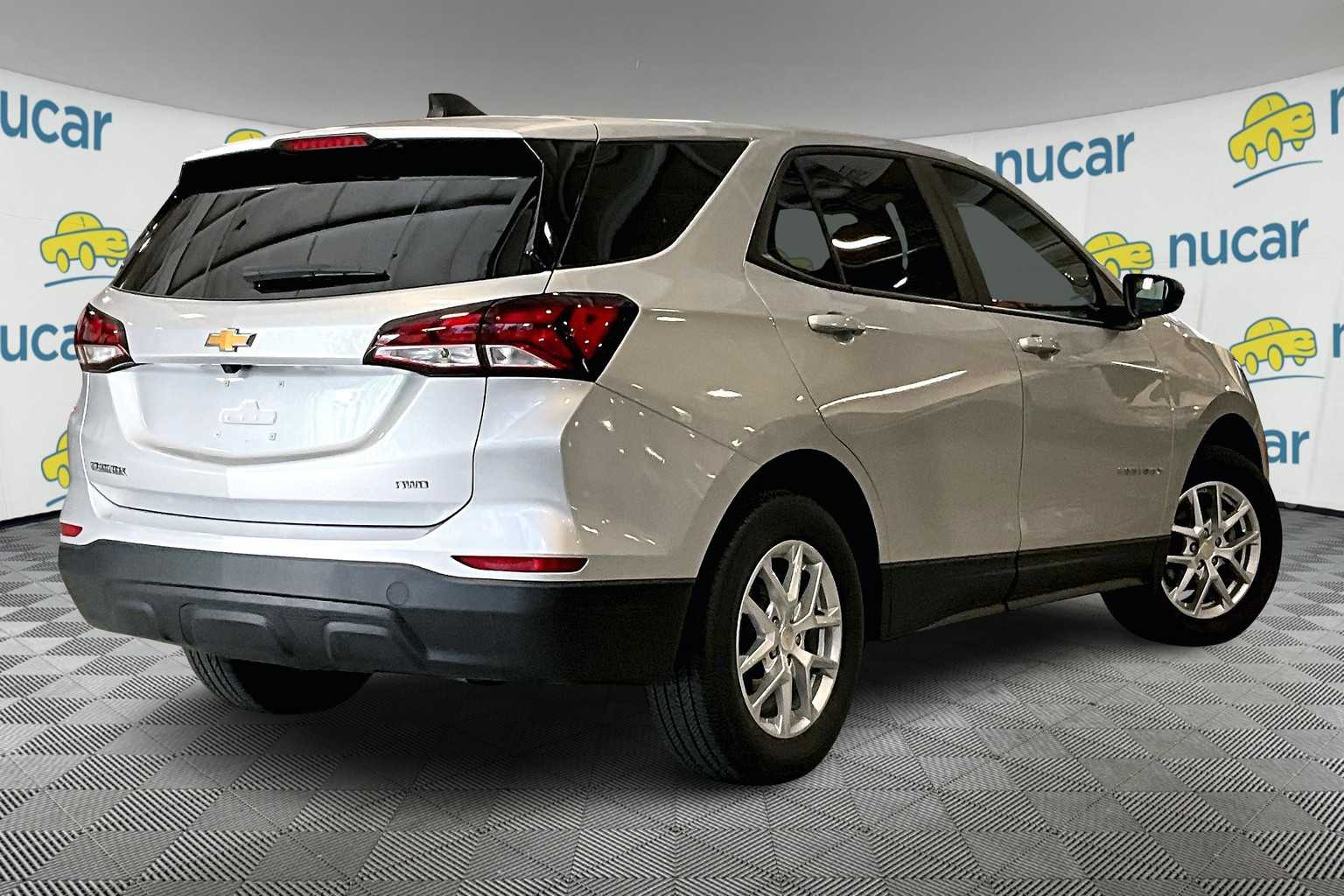 2022 Chevrolet Equinox LS - Photo 6