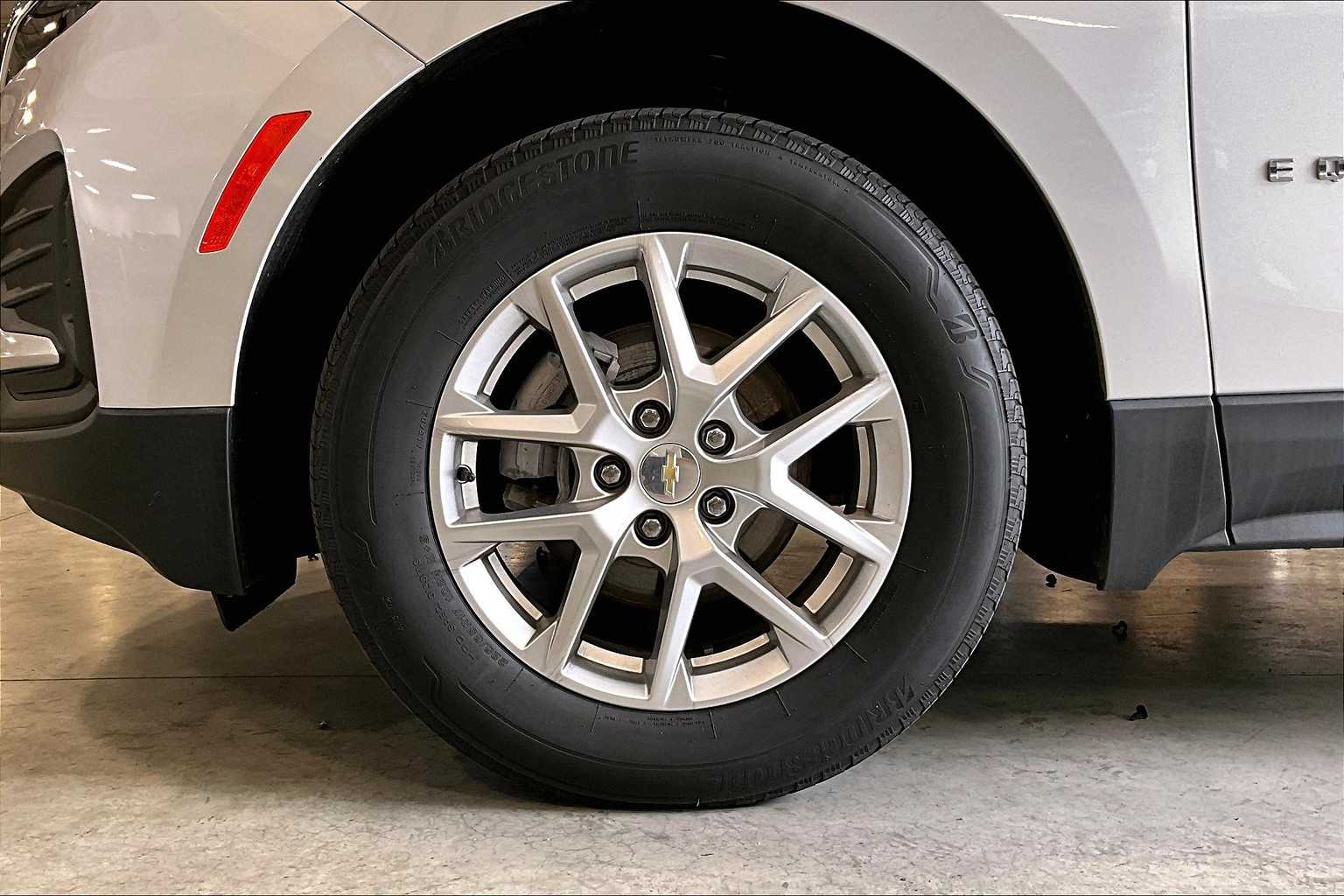 2022 Chevrolet Equinox LS - Photo 7