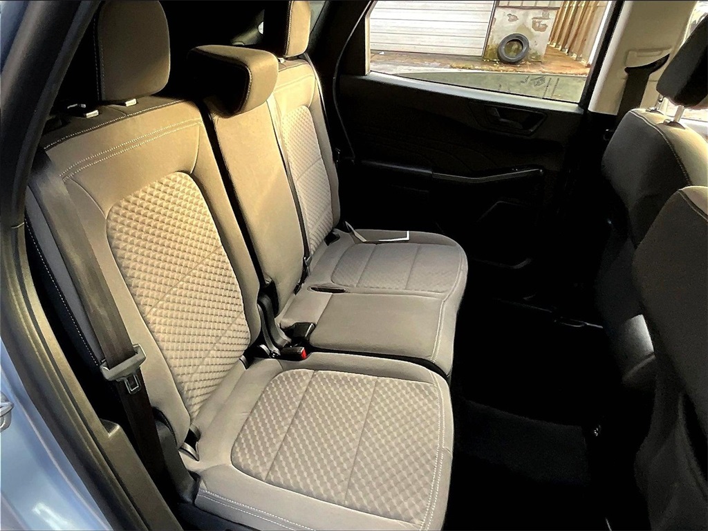 2022 Ford Escape SE - Photo 16