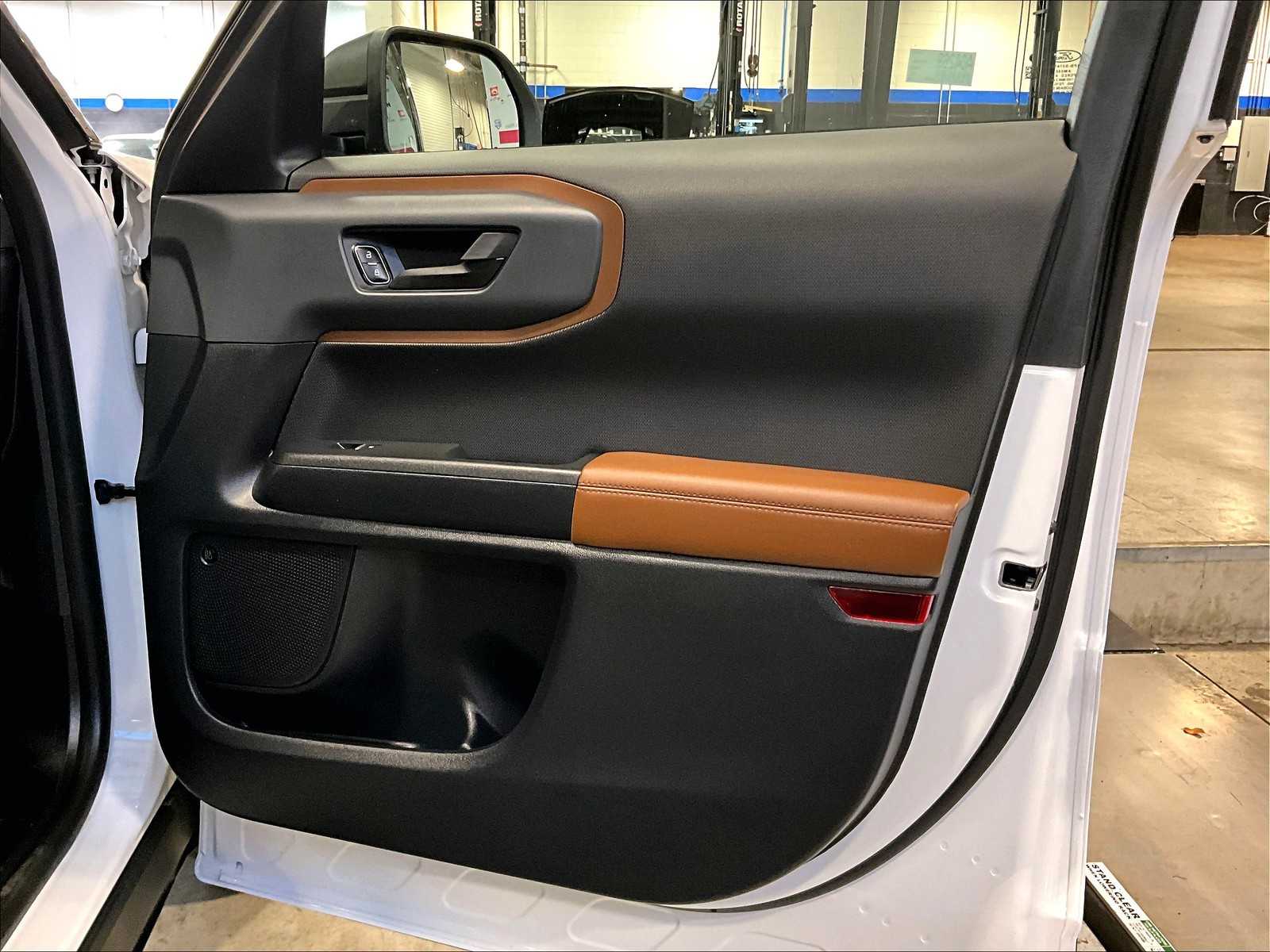 2023 Ford Bronco Sport Outer Banks - Photo 12