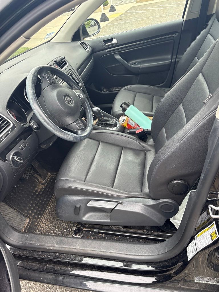 2013 Volkswagen Jetta SportWagen 2.5L SE - Photo 1