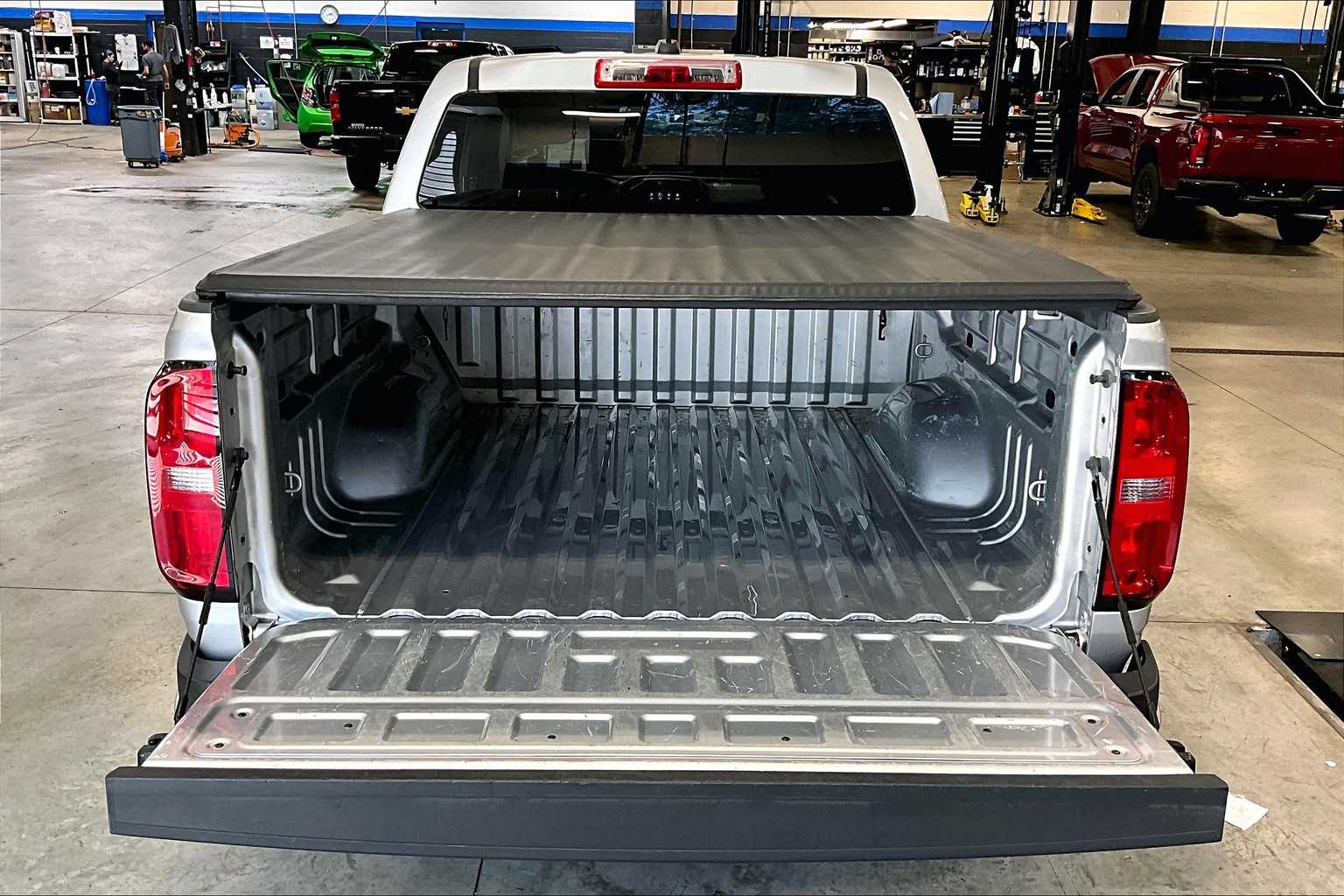 2019 Chevrolet Colorado 4WD Work Truck - Photo 32