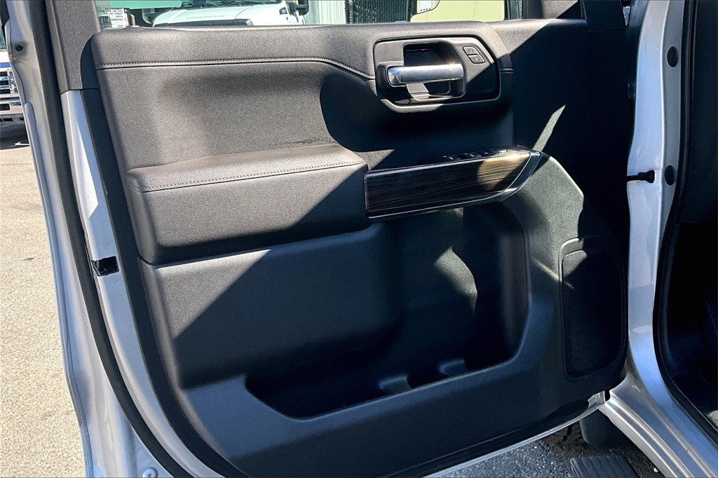 2022 Chevrolet Silverado 1500 LTD LT - Photo 18