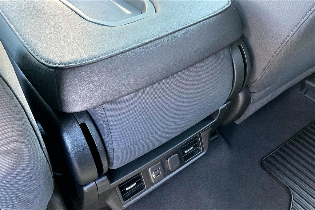 2022 Chevrolet Silverado 1500 LTD LT - Photo 28