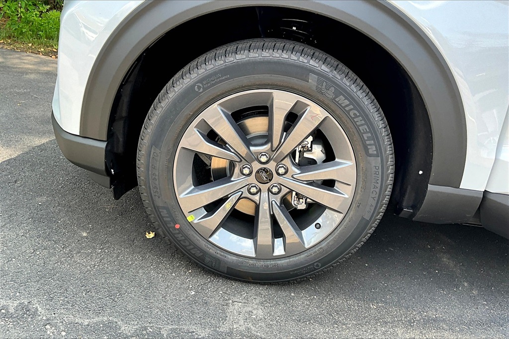 2025 Ford Explorer Active - Photo 12
