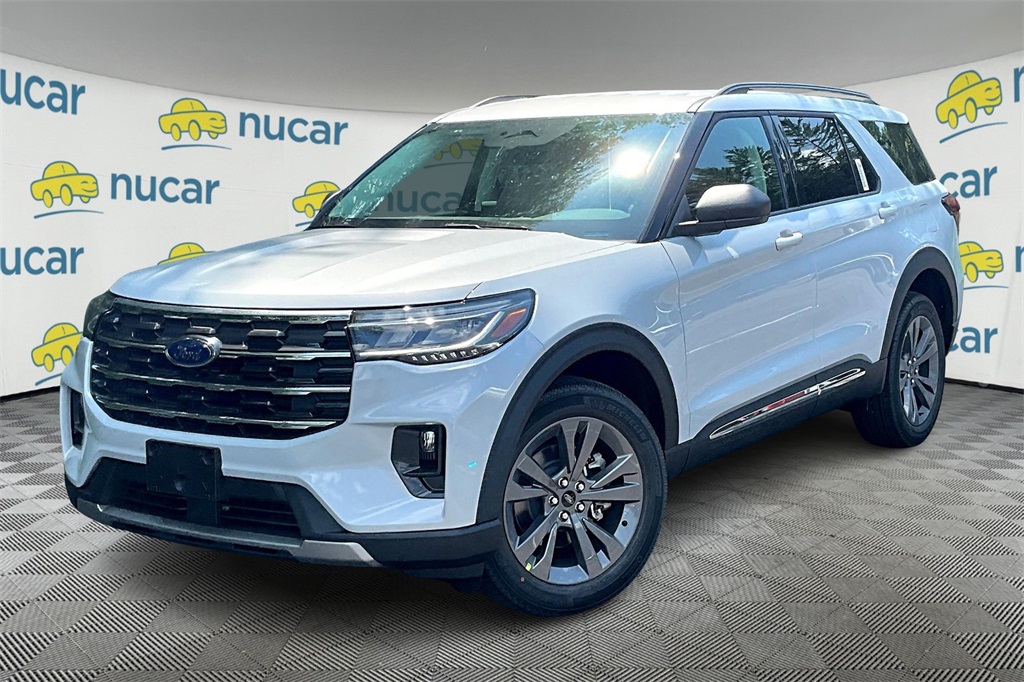 2025 Ford Explorer Active - Photo 3