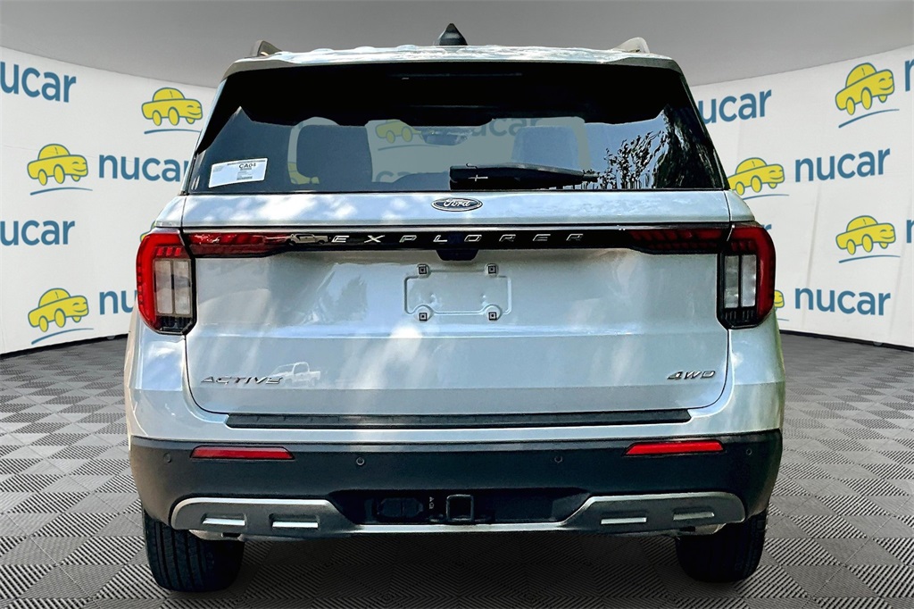 2025 Ford Explorer Active - Photo 5