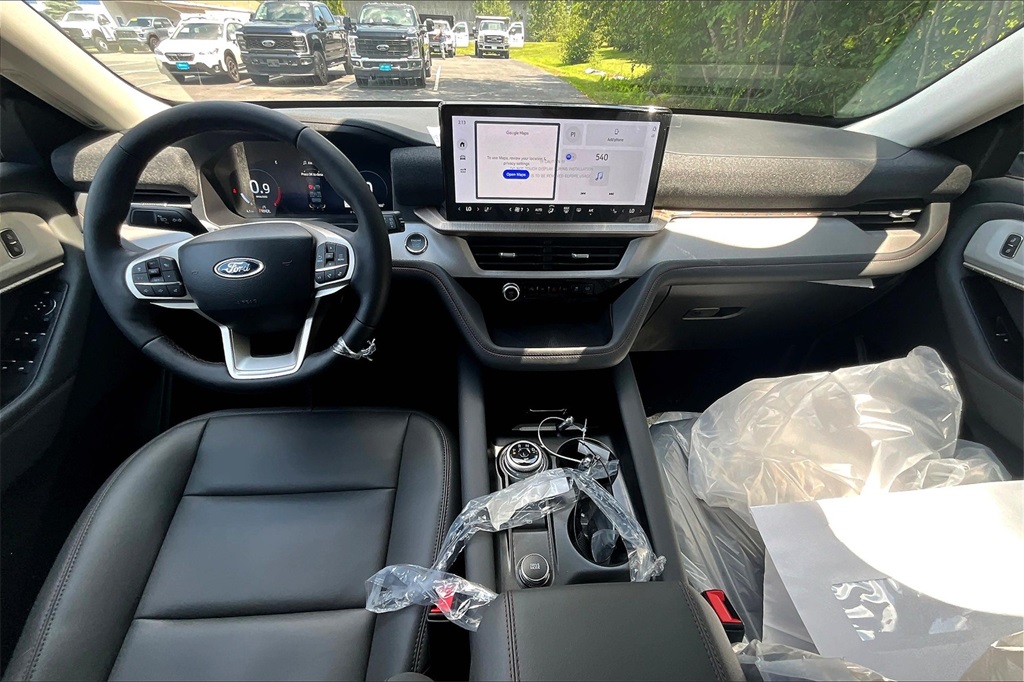 2025 Ford Explorer Active - Photo 6