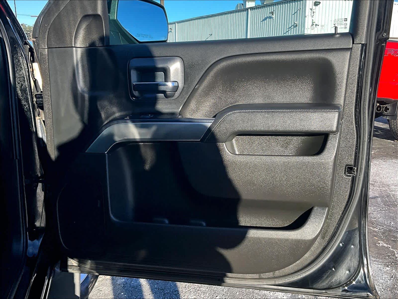 2018 Chevrolet Silverado 1500 LT - Photo 12