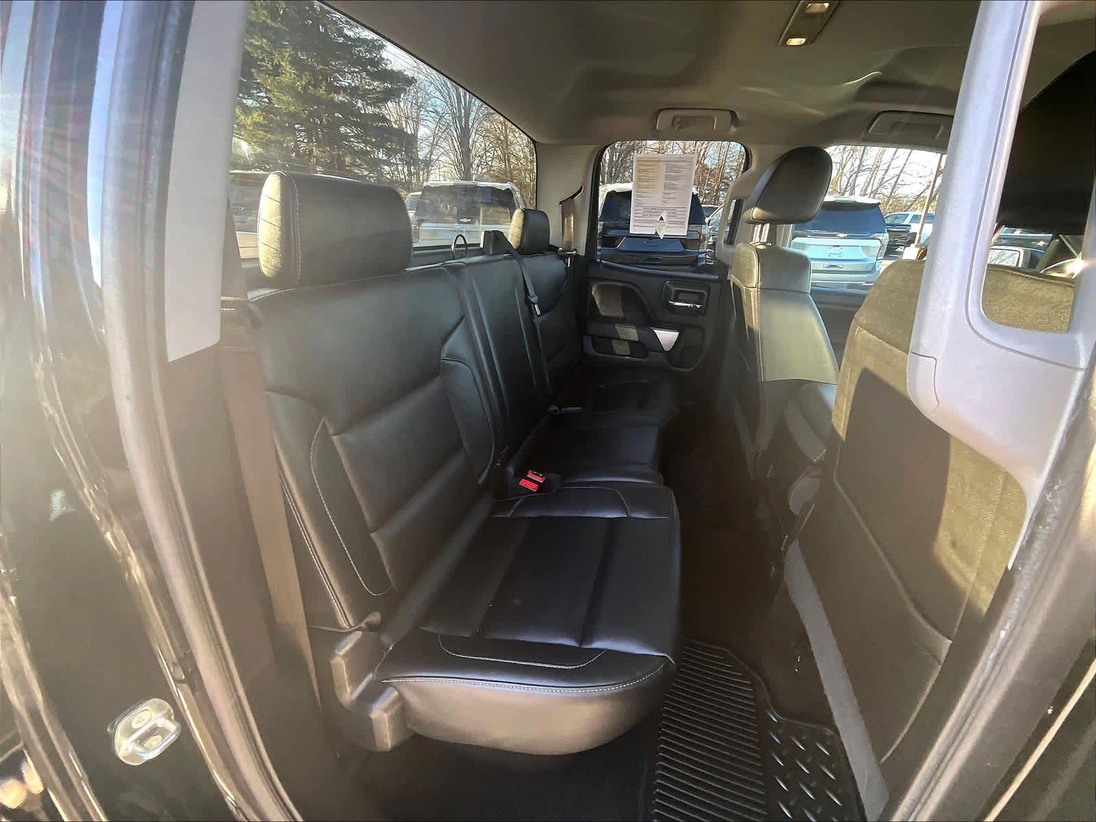 2018 Chevrolet Silverado 1500 LT - Photo 15