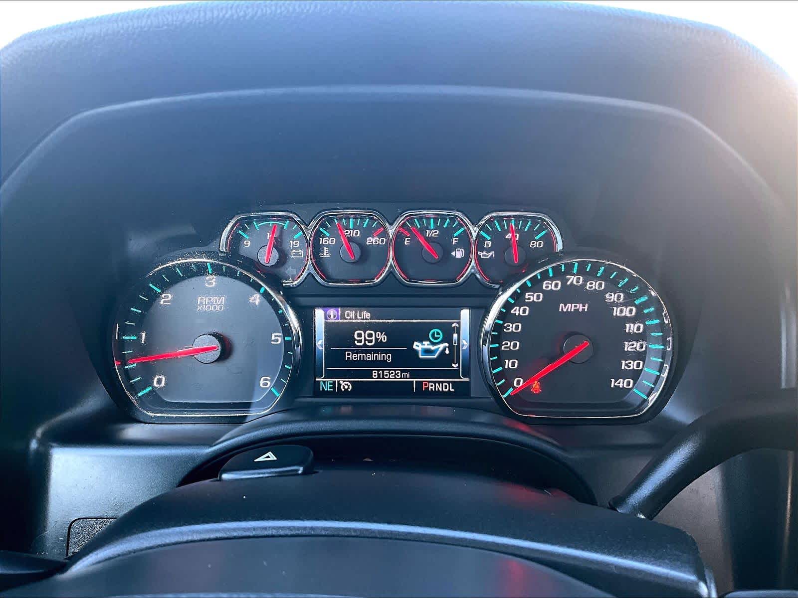 2018 Chevrolet Silverado 1500 LT - Photo 25