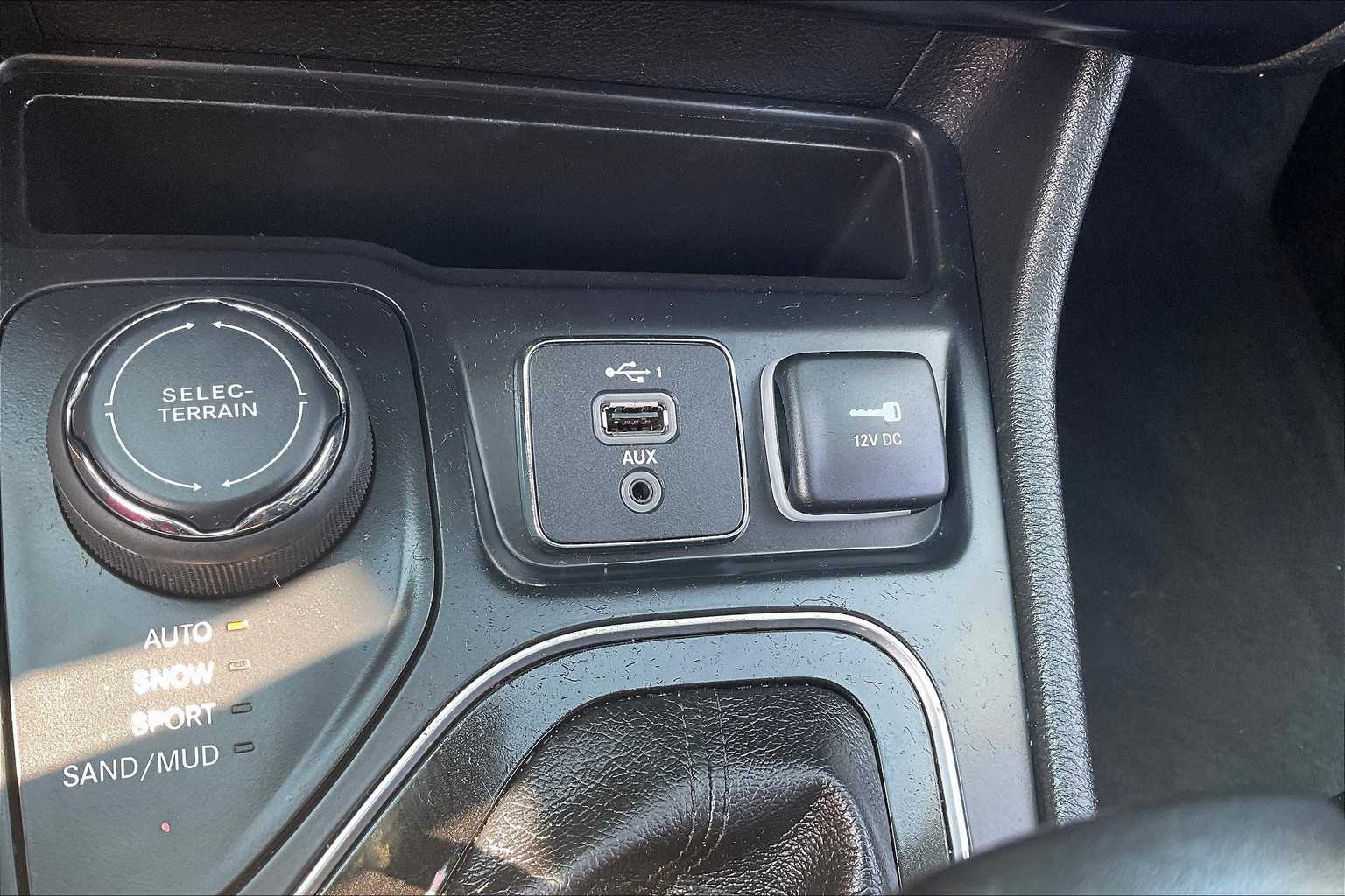 2022 Jeep Cherokee Limited - Photo 26
