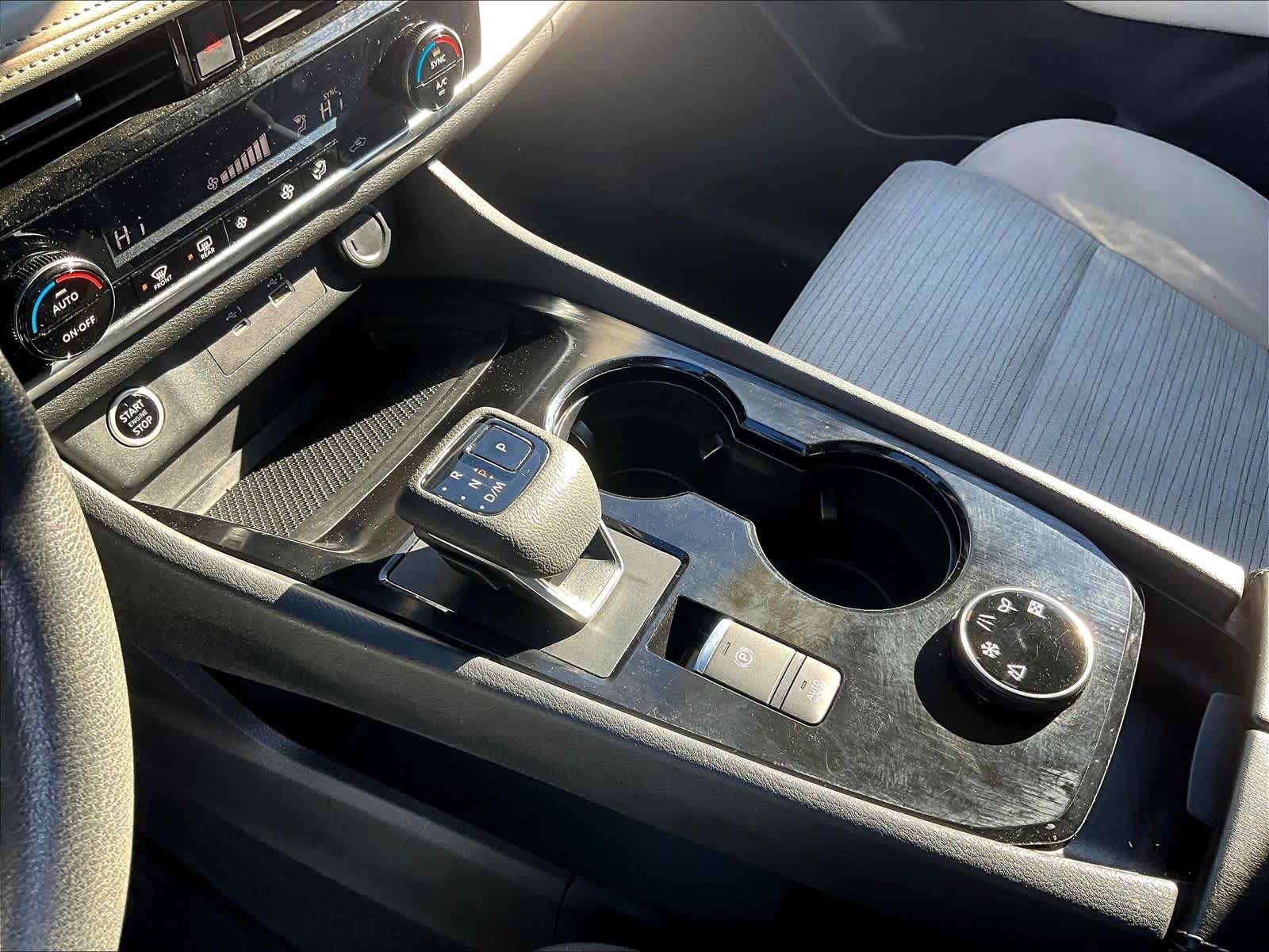 2021 Nissan Rogue SV - Photo 20