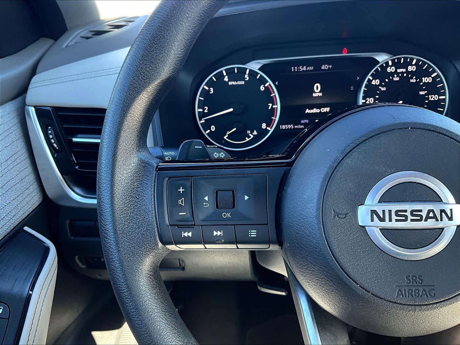 2021 Nissan Rogue SV - Photo 22