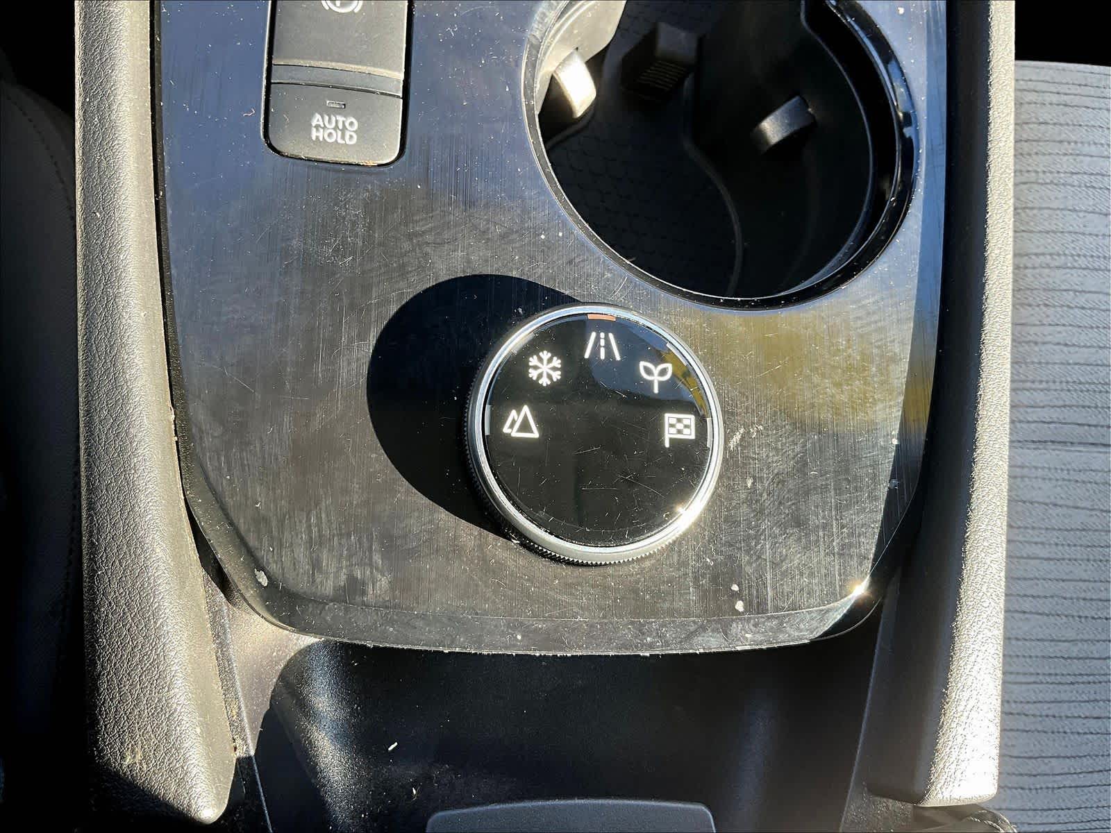 2021 Nissan Rogue SV - Photo 26