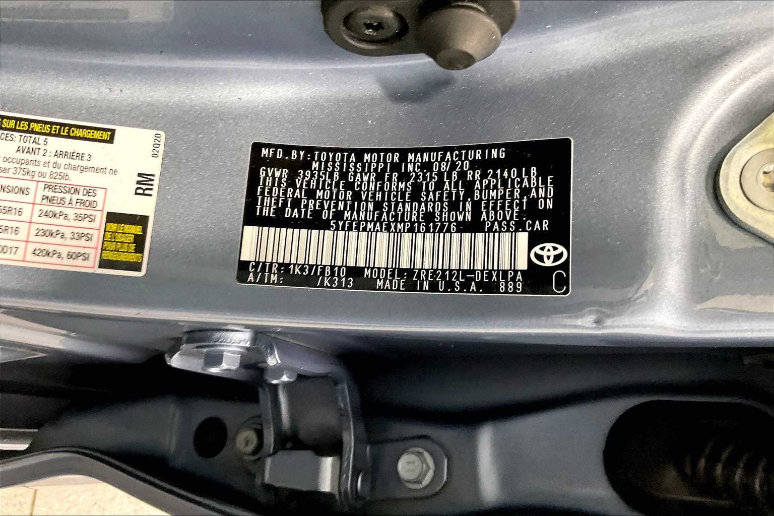 2021 Toyota Corolla LE - Photo 34