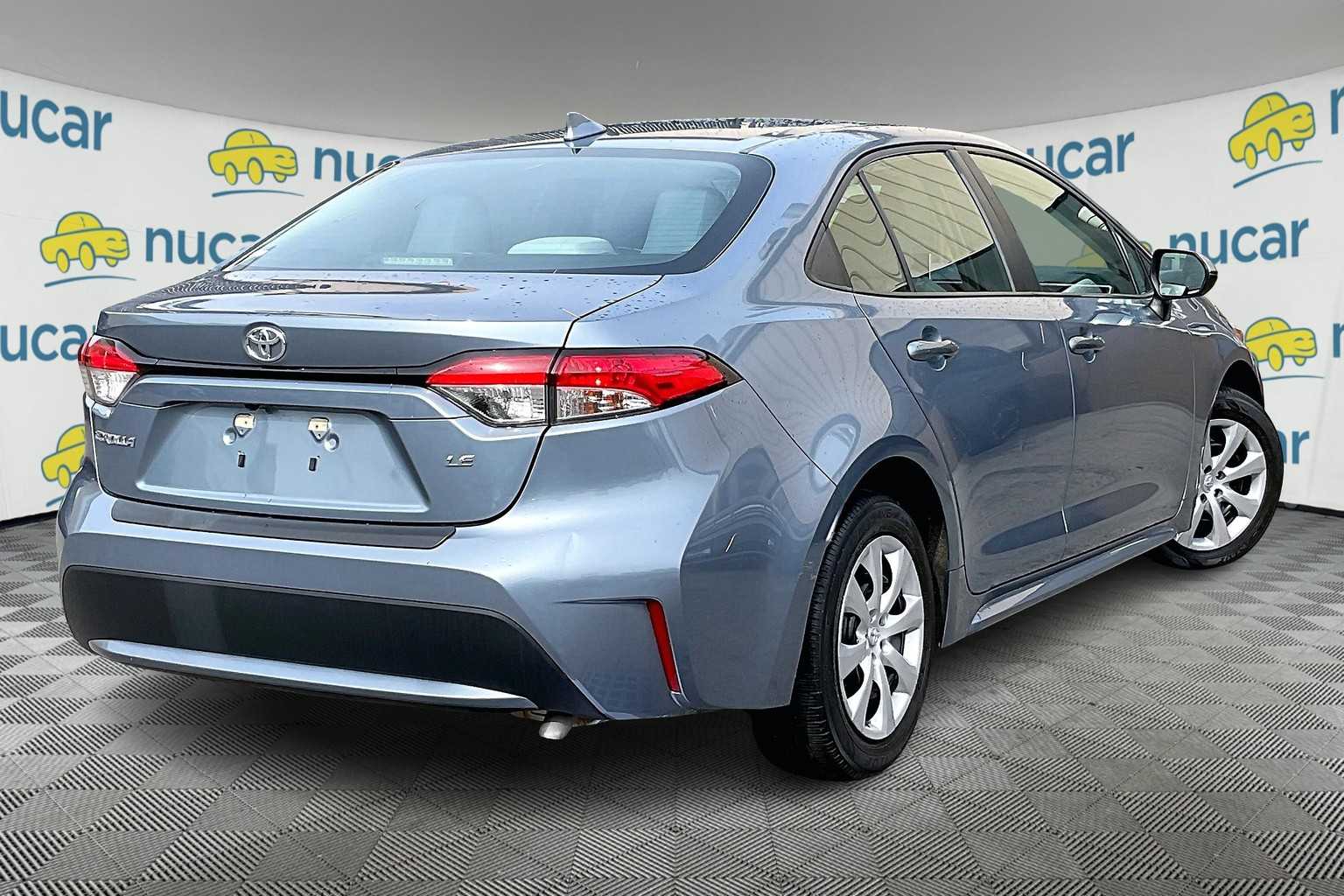2021 Toyota Corolla LE - Photo 6