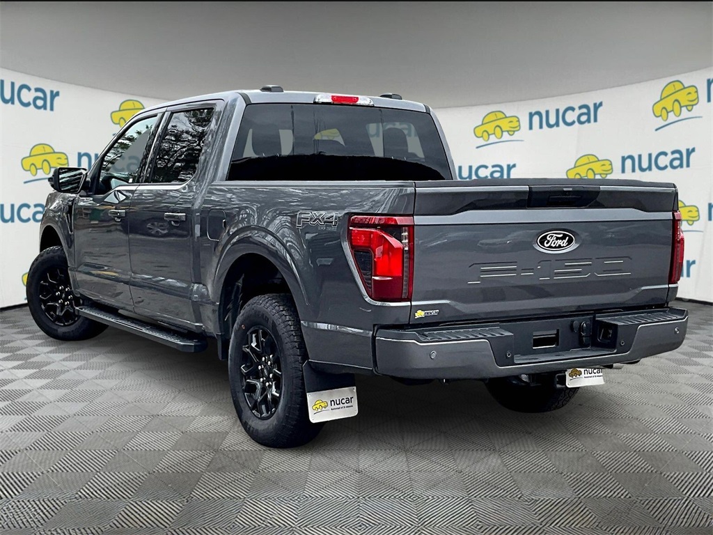 2025 Ford F-150 XLT - Photo 4