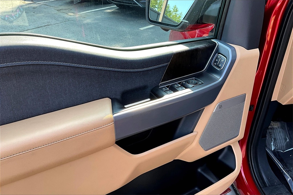 2022 Ford F-150 Lariat - Photo 12