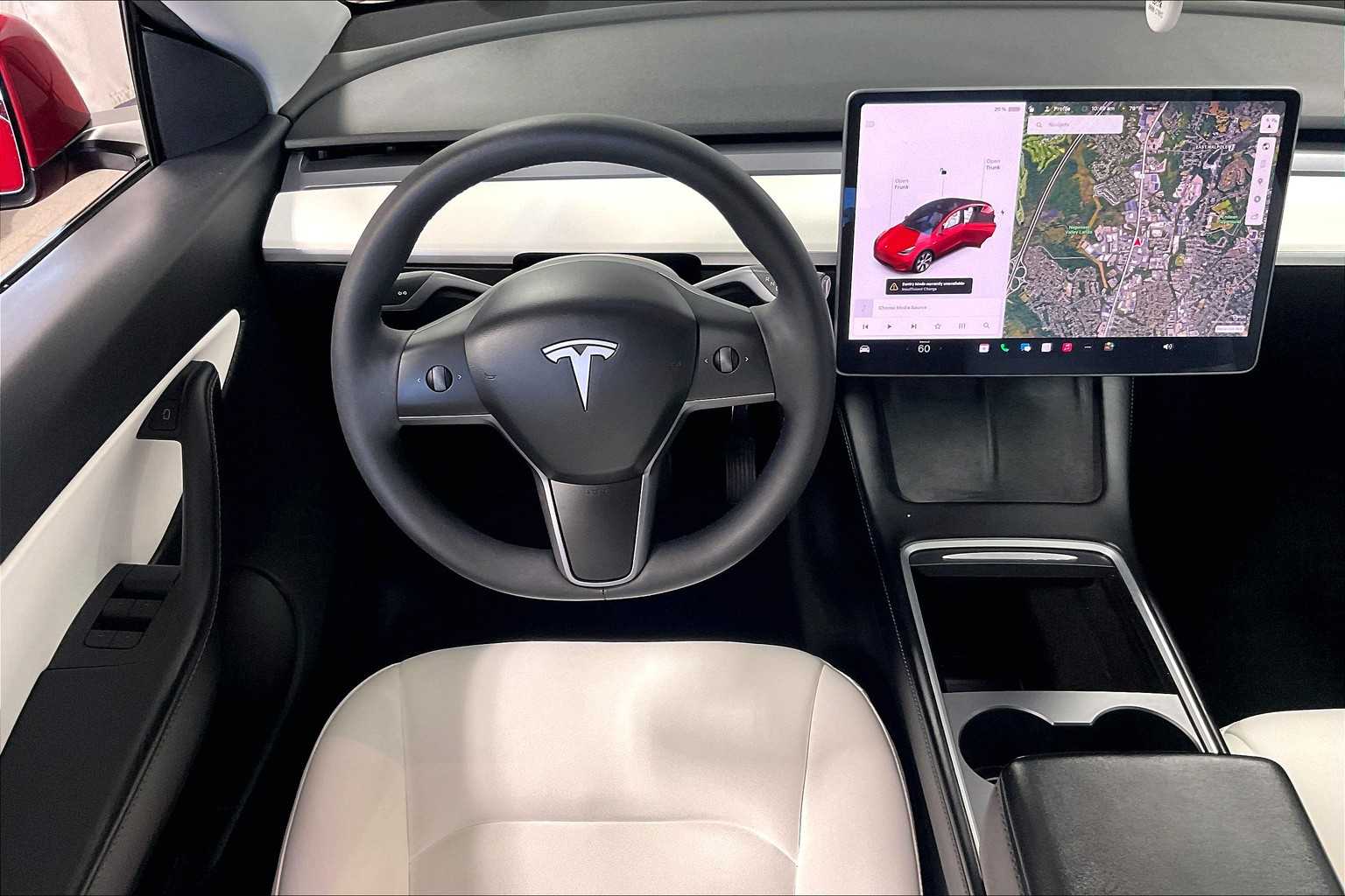 2021 Tesla Model Y Long Range - Photo 11