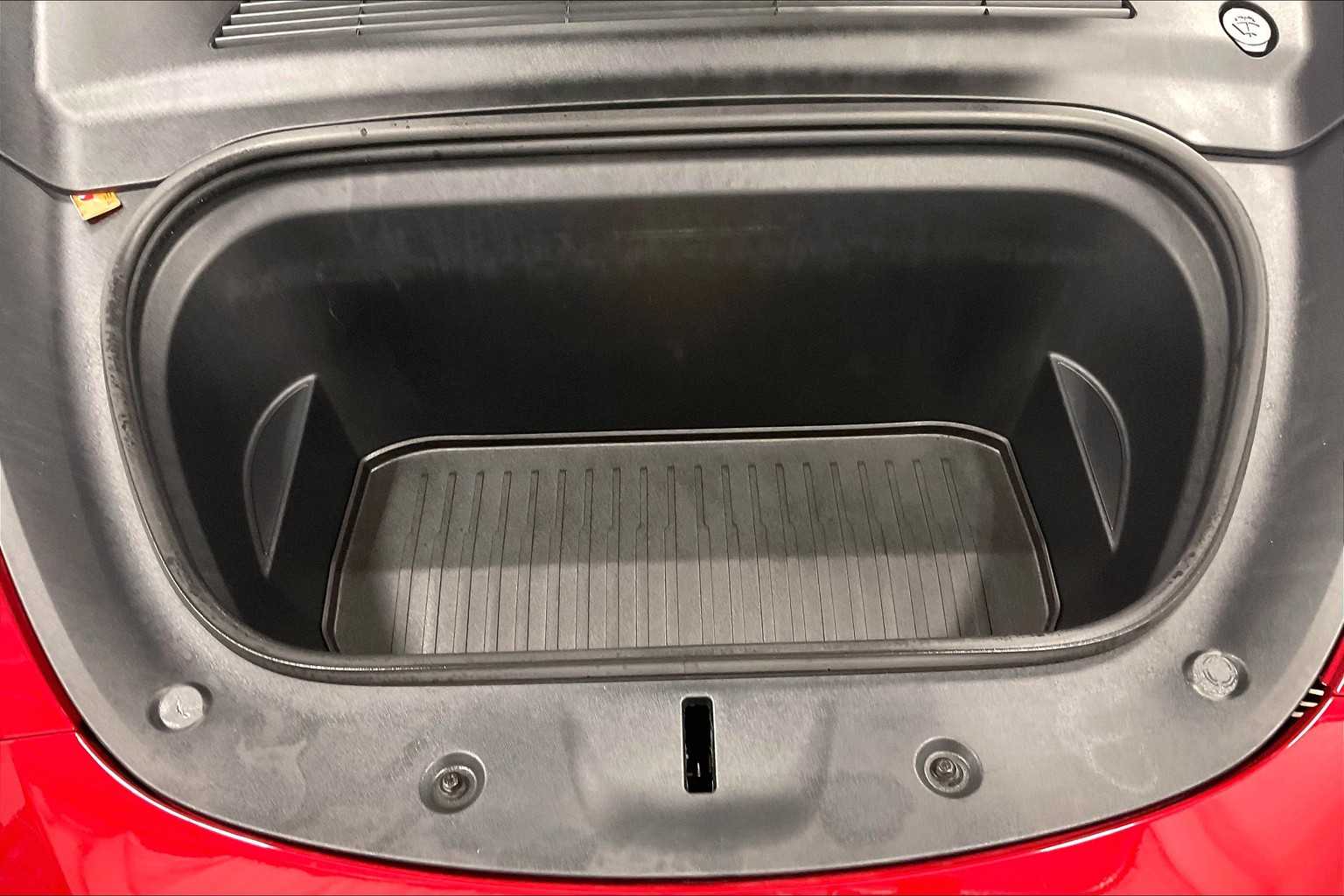 2021 Tesla Model Y Long Range - Photo 29