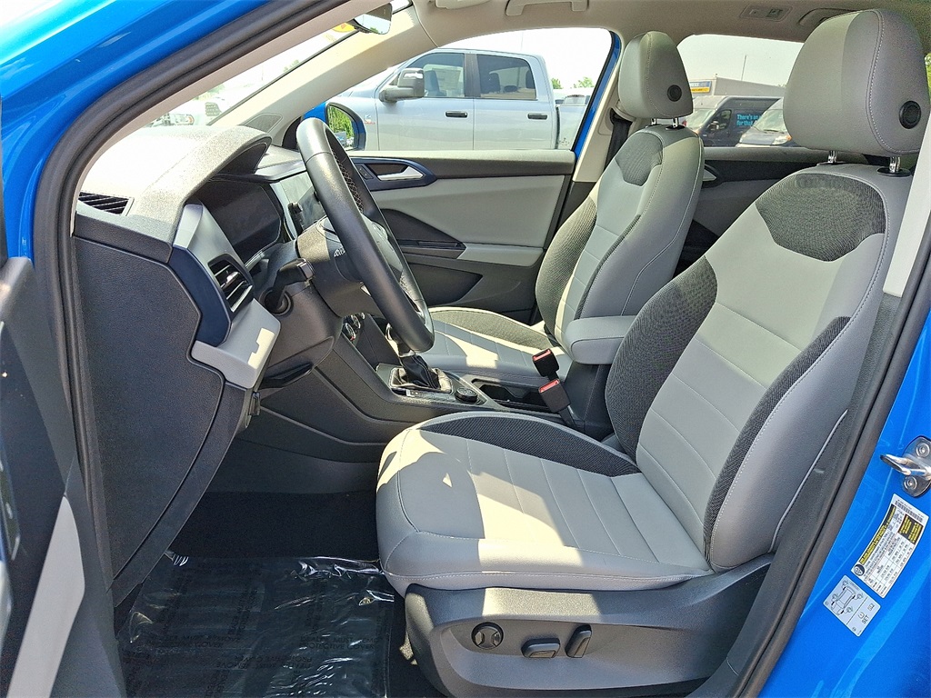 2022 Volkswagen Taos 1.5T SE - Photo 14