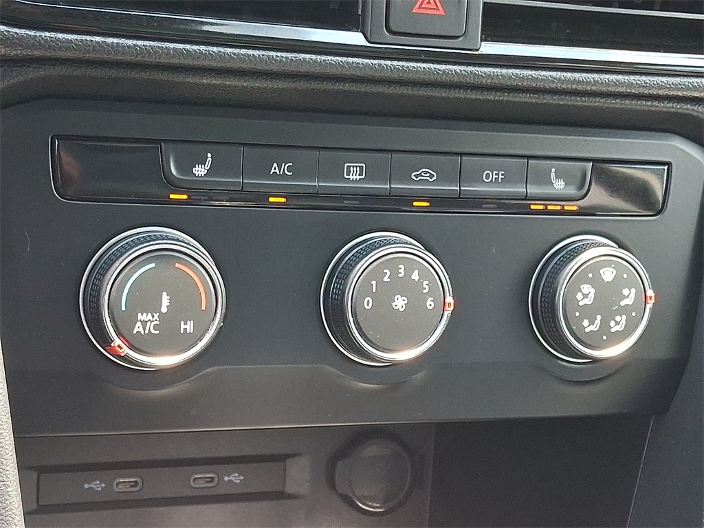 2022 Volkswagen Taos 1.5T SE - Photo 17