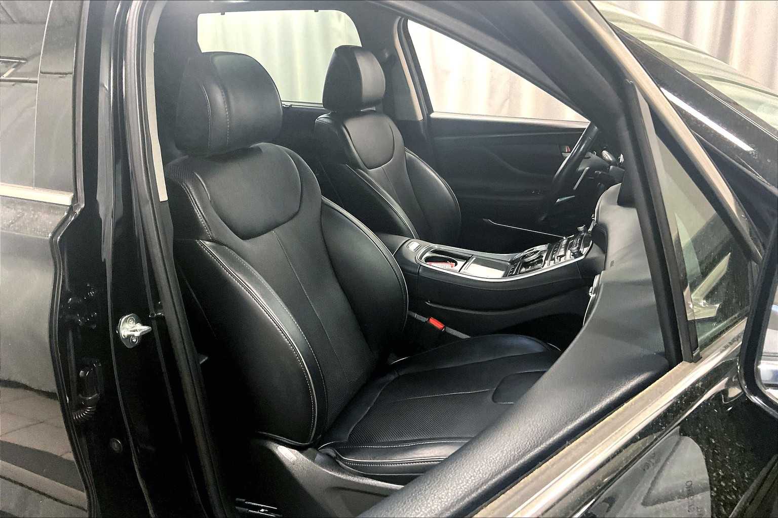 2022 Hyundai Santa Fe Limited - Photo 11