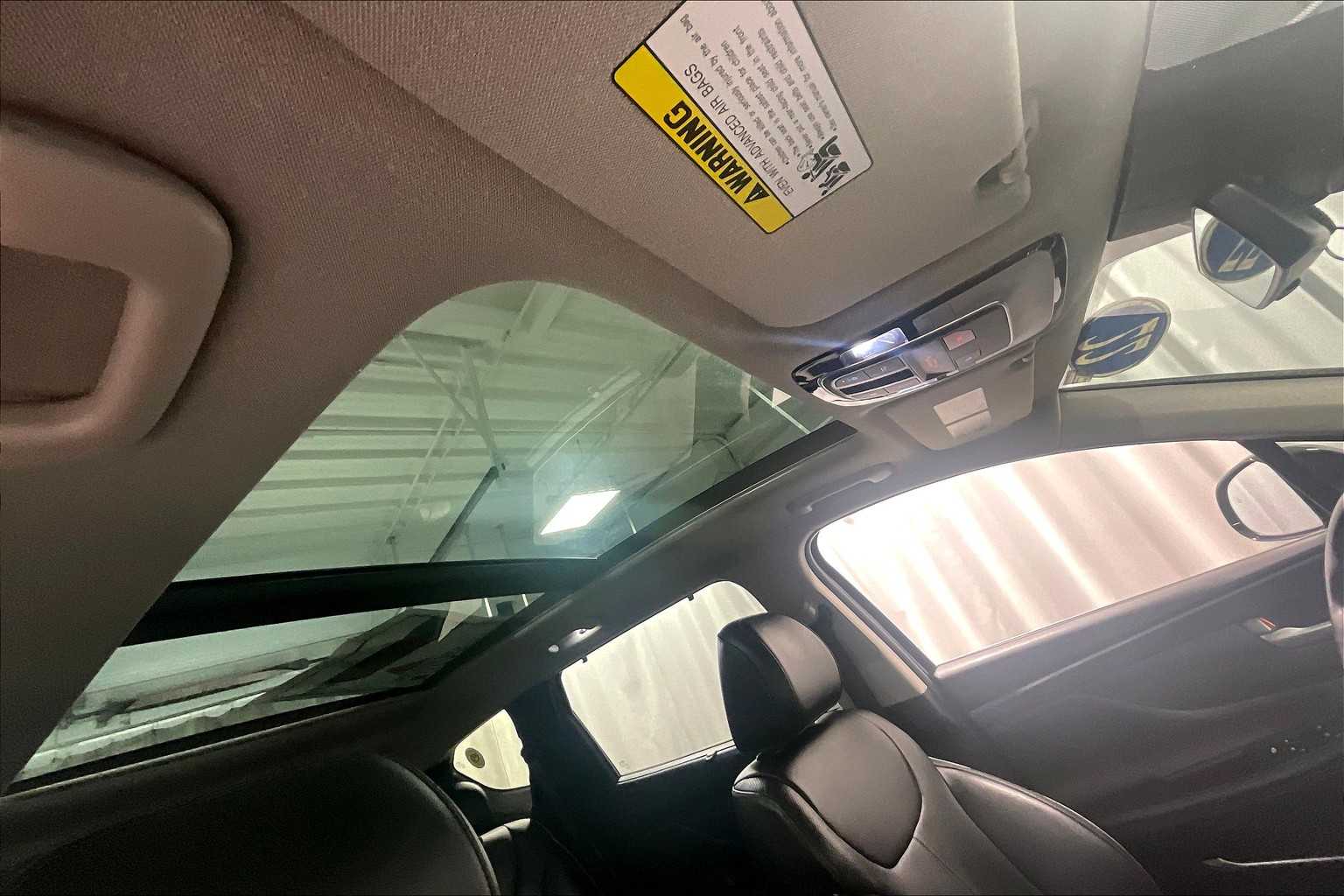 2022 Hyundai Santa Fe Limited - Photo 22