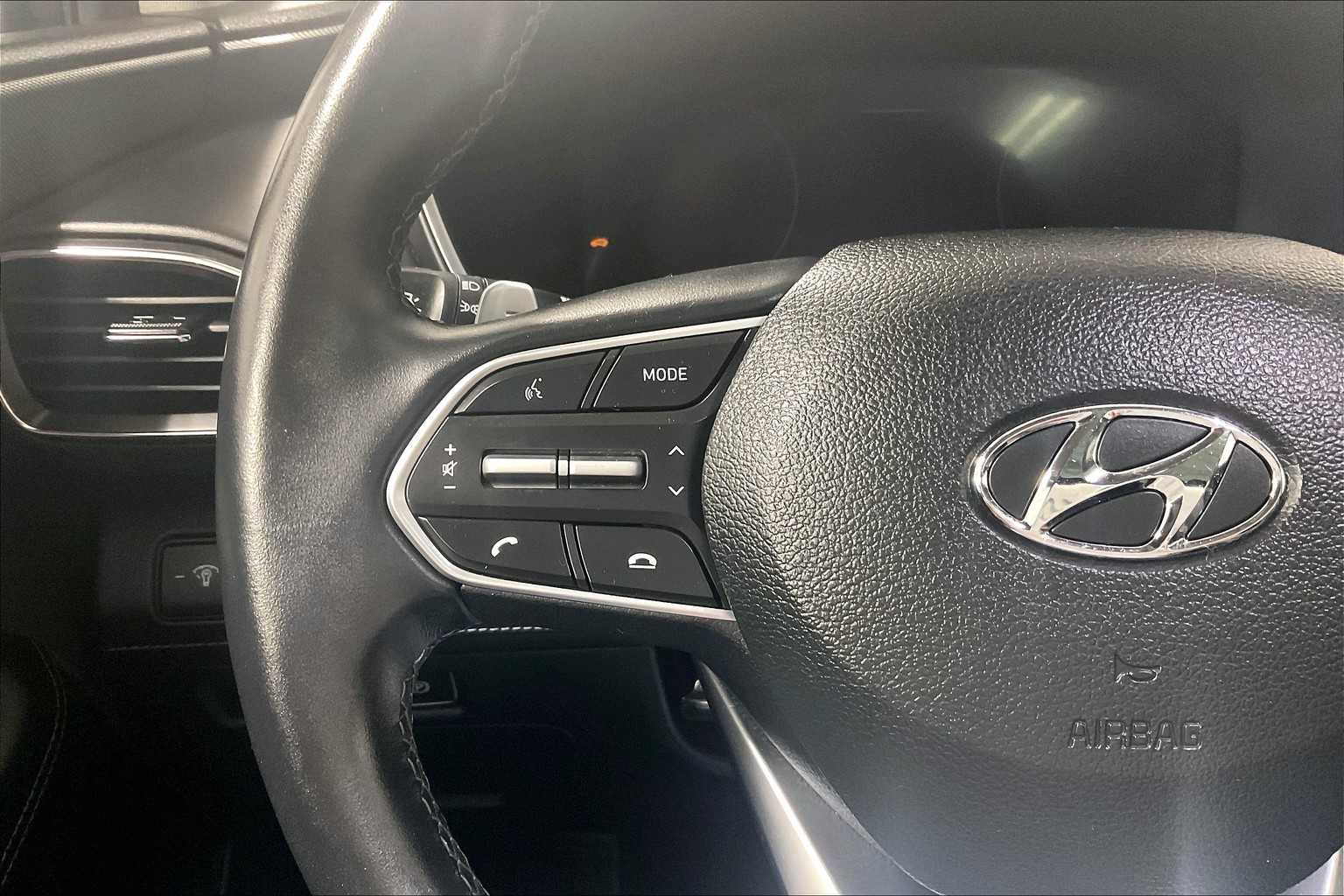 2022 Hyundai Santa Fe Limited - Photo 23