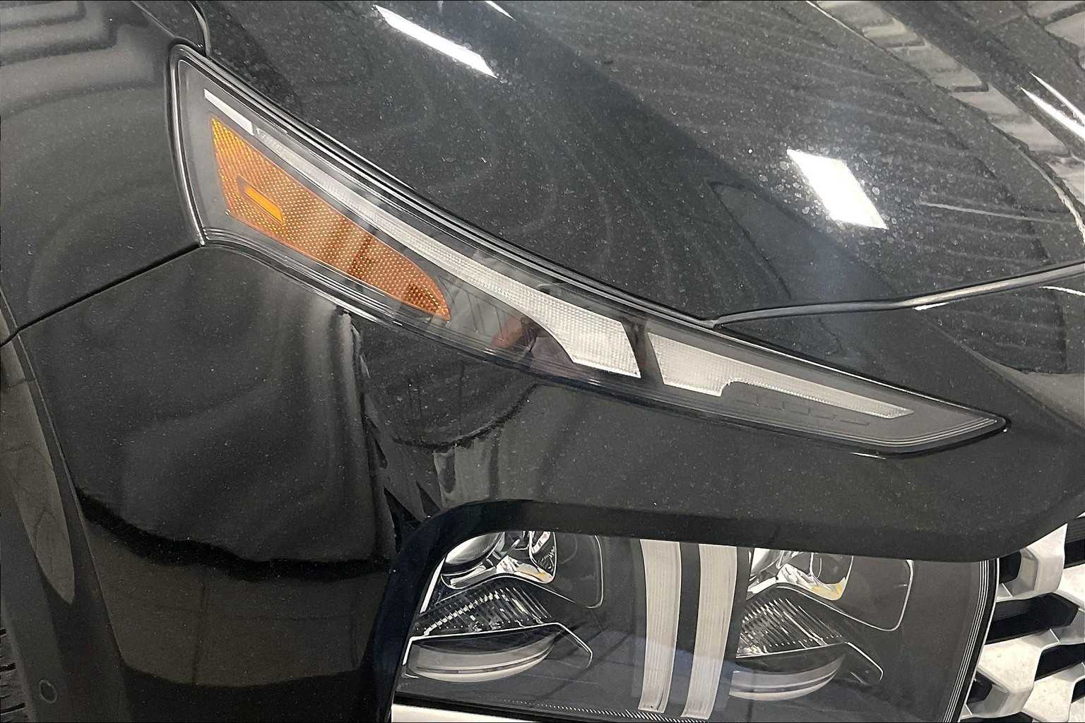 2022 Hyundai Santa Fe Limited - Photo 33