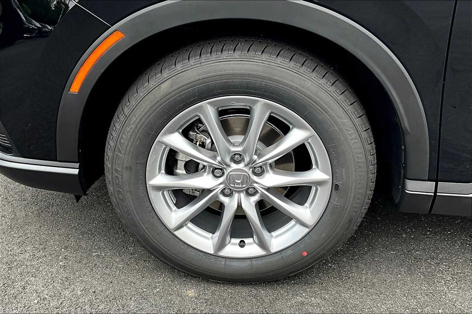 2026 Honda CR-V EX - Photo 8