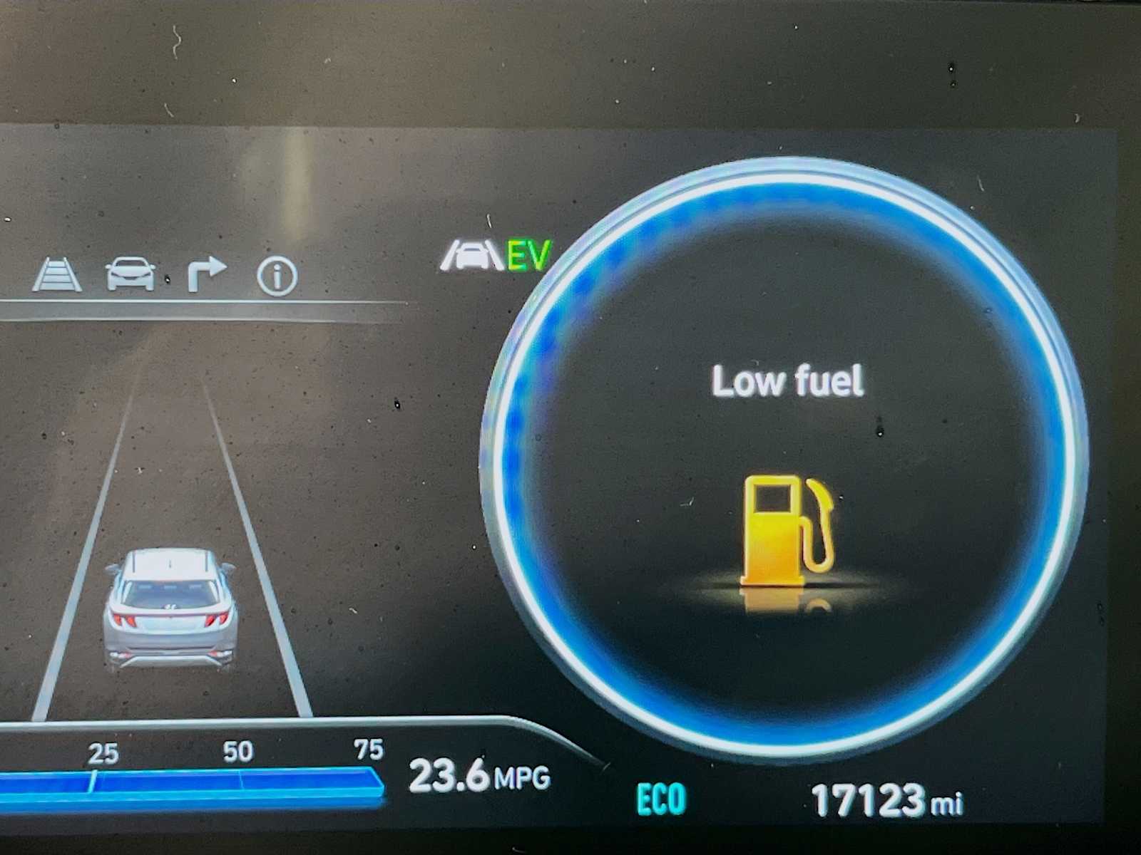 2024 Hyundai Tucson Hybrid Limited - Photo 12