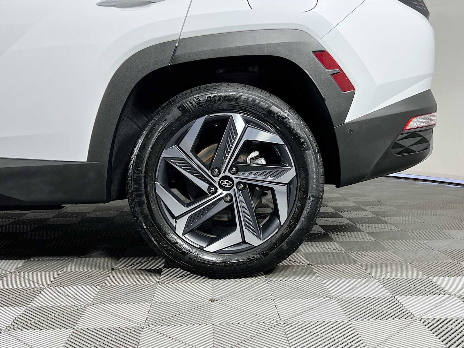 2024 Hyundai Tucson Hybrid Limited - Photo 33