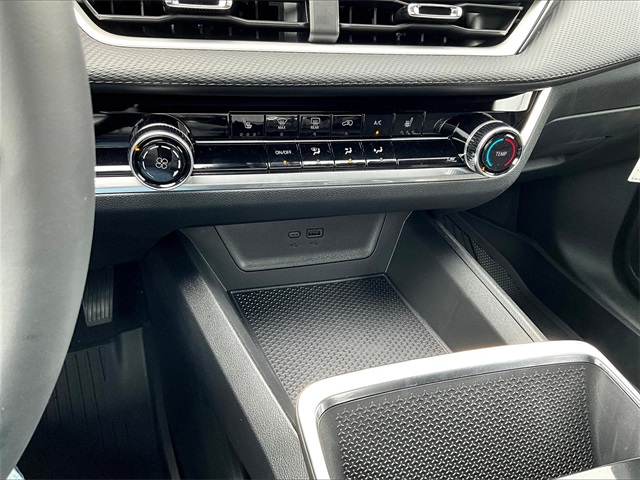 2026 Chevrolet Equinox LT - Photo 15