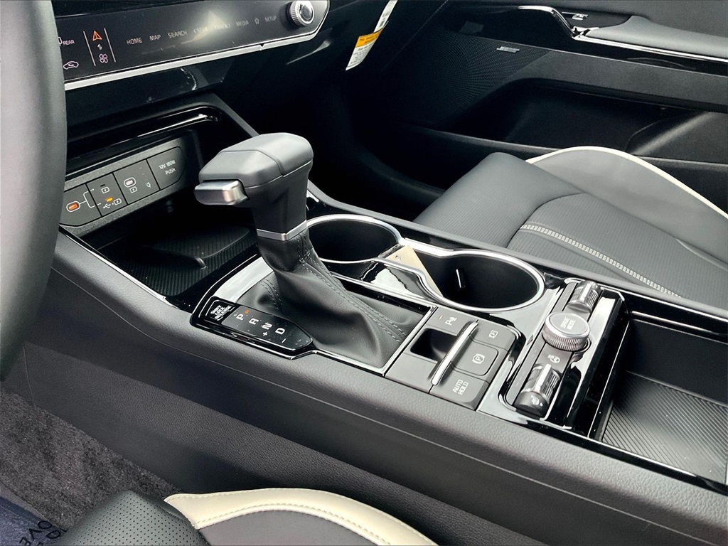 2026 Kia K5 GT-Line - Photo 14