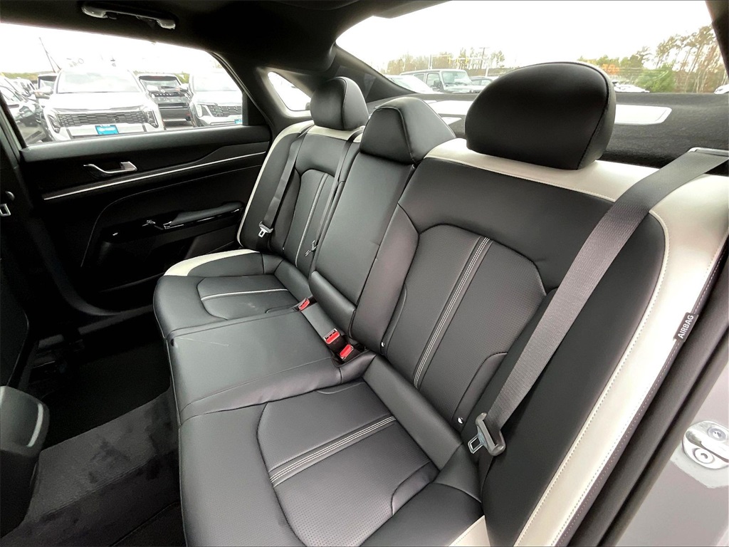 2026 Kia K5 GT-Line - Photo 15