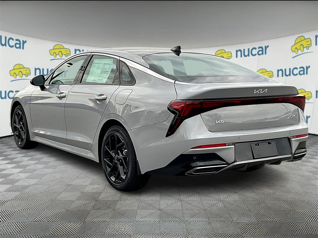 2026 Kia K5 GT-Line - Photo 5