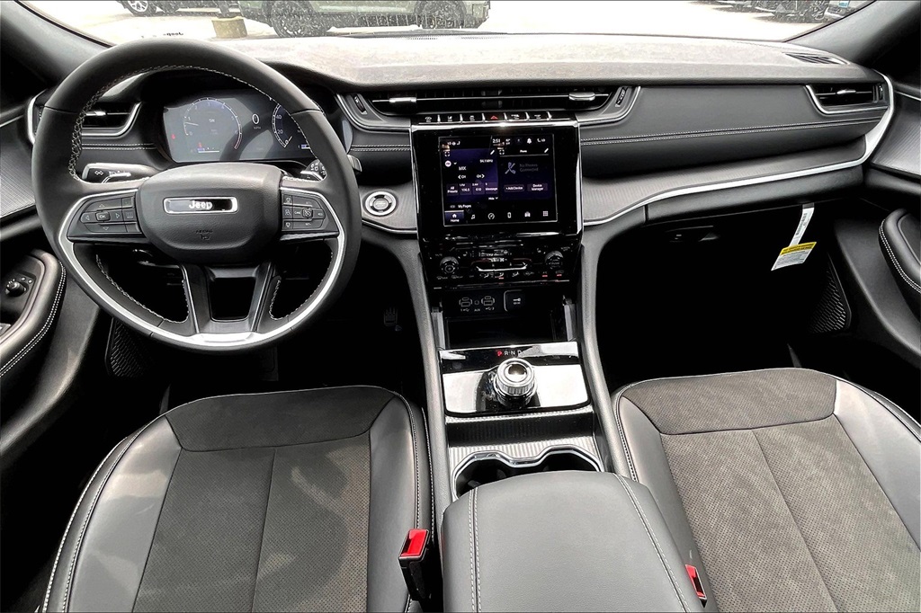 2025 Jeep Grand Cherokee L Altitude X - Photo 12
