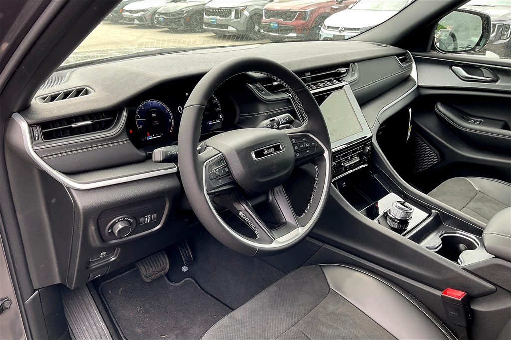 2025 Jeep Grand Cherokee L Altitude X - Photo 9