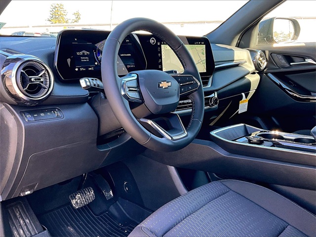 2026 Chevrolet Equinox LT - Photo 8