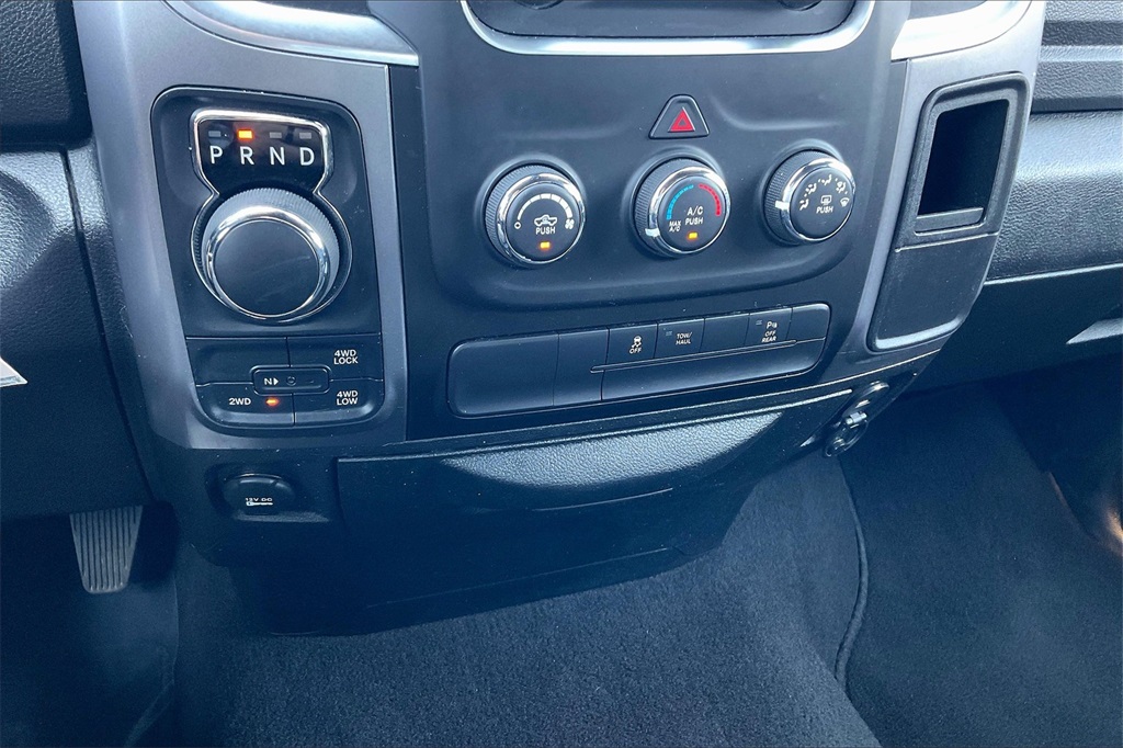 2022 Ram 1500 Classic Warlock - Photo 24