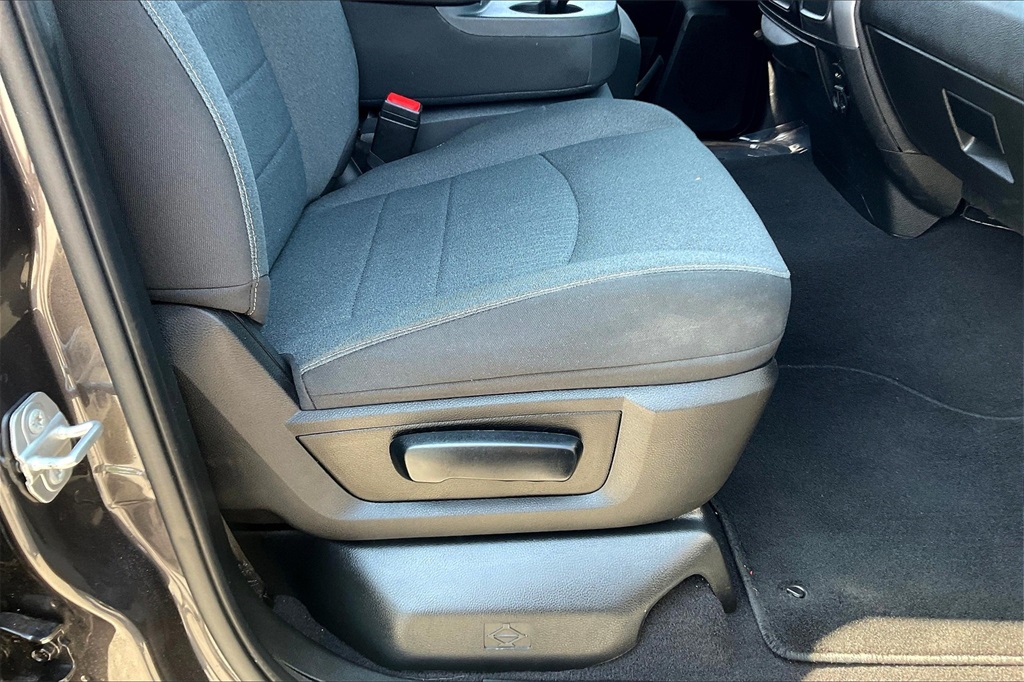 2022 Ram 1500 Classic Warlock - Photo 33