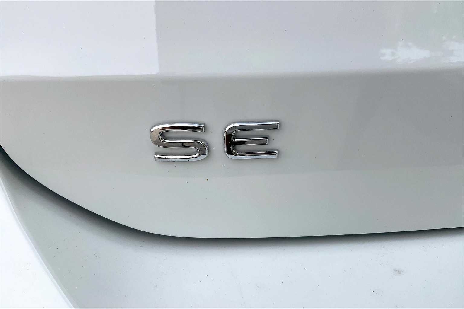 2024 Volkswagen Taos SE - Photo 27